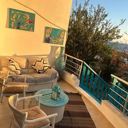 Beach-garden Flat 2 Appartamento *