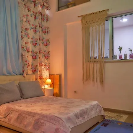 Beach-garden Flat 2 Durrës
